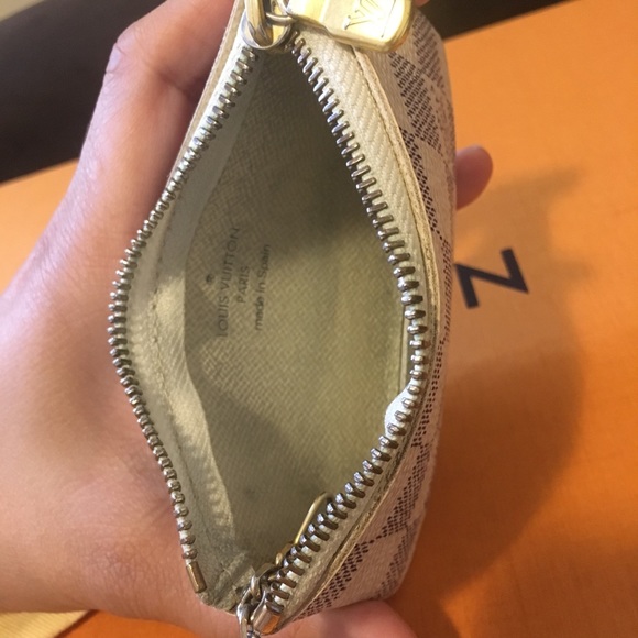 Preloved good condition LV key pouch in azur - Picture 7 of 7